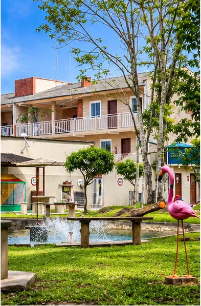 Área externa ajardinada do Residencial Havaí